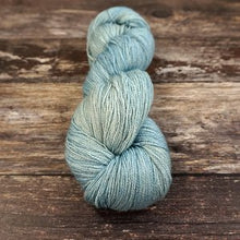 Gleem Lace by Fyberspates