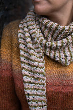 52 Weeks of Scrap Yarn: Projects for crafters by Laine Publishing