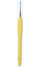 Amour Crochet Hooks by Clover