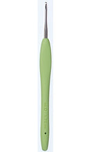 Amour Crochet Hooks by Clover