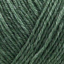 Nettle sock yarn by Onion