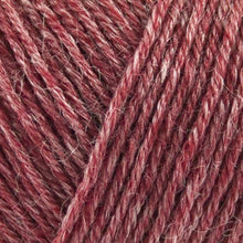 Nettle sock yarn by Onion