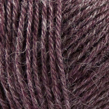 Nettle sock yarn by Onion