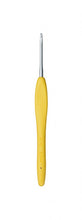 Amour Crochet Hooks by Clover