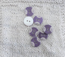 Shell buttons
