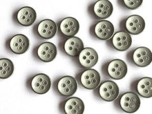 Metal buttons