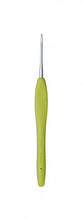 Amour Crochet Hooks by Clover