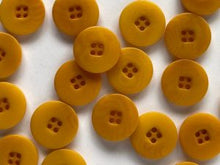 Corozo buttons - flat rim.