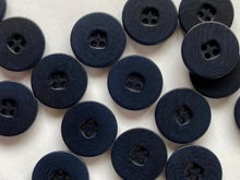 Corozo buttons - flat rim.