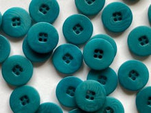 Corozo buttons - flat rim.