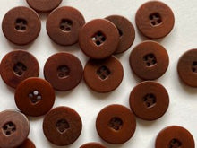 Corozo buttons - flat rim.