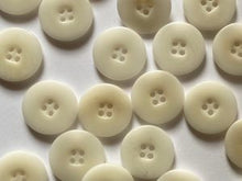 Corozo buttons - flat rim.