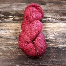 Gleem Lace by Fyberspates
