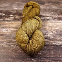 Gleem Lace by Fyberspates