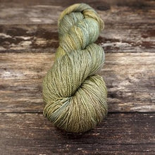 Gleem Lace by Fyberspates