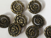 Metal buttons