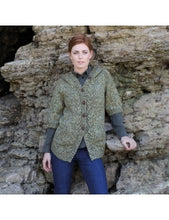 The Croft Shetland Tweed Pattern Book West Yorkshire Spinners