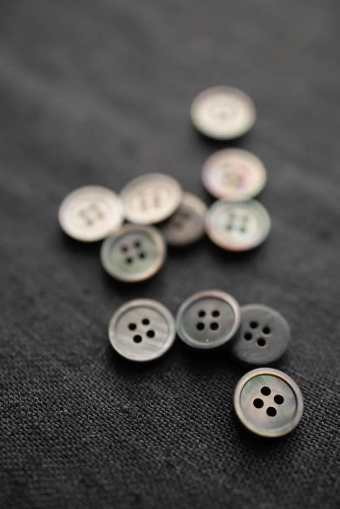 Pearly Lilac Shirt Buttons 11mm