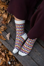 52 Weeks of Scrap Yarn: Projects for crafters by Laine Publishing