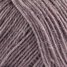 Nettle sock yarn by Onion