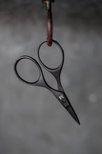 Baby Bow Scissors by Merchant & Mills