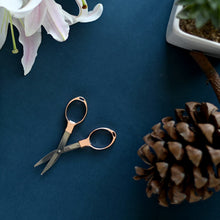Folding scissors by KnitPro