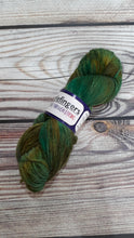 Monty 4ply by Wrigglefingers